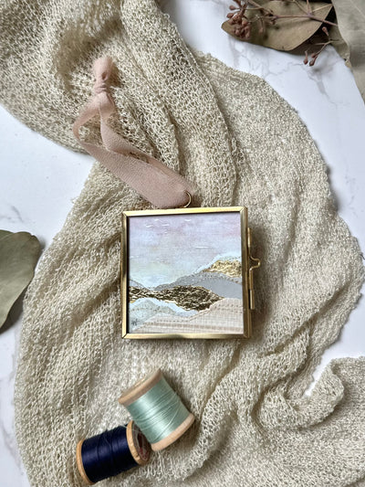 A Touch of Gold Ornament