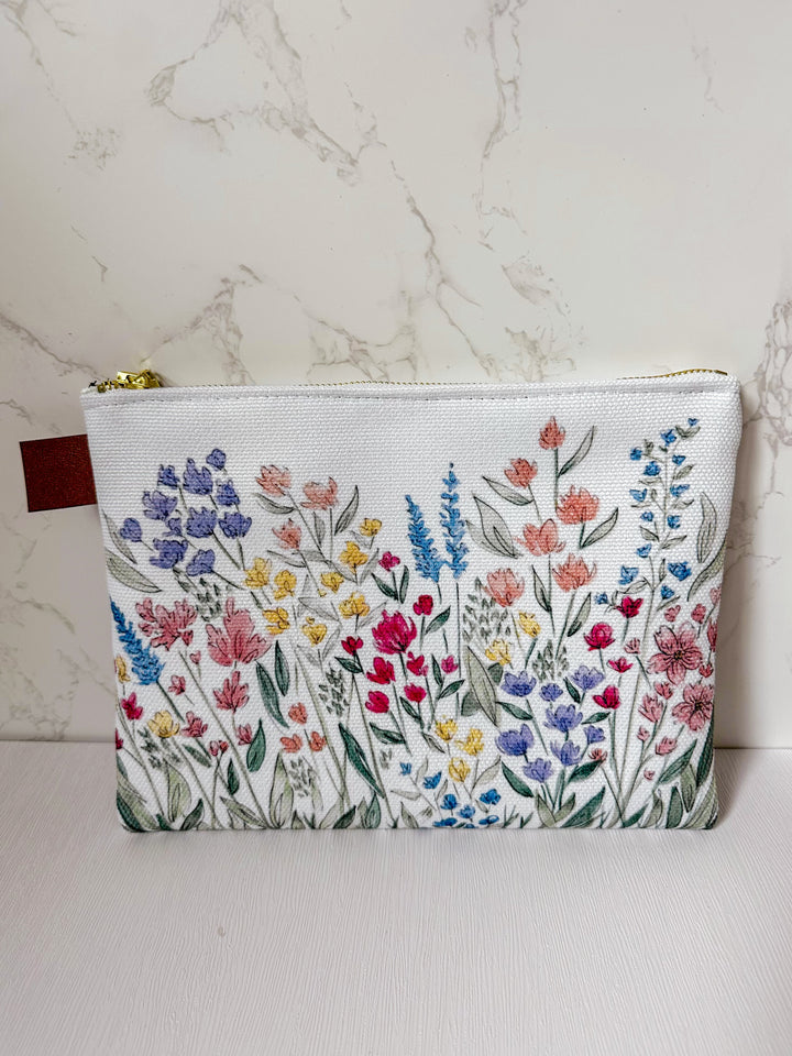 Zipper Carry-All: Wildflowers