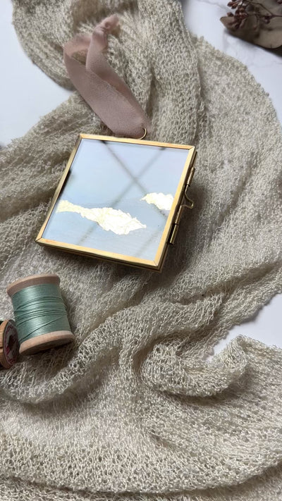 A Touch of Gold Ornament